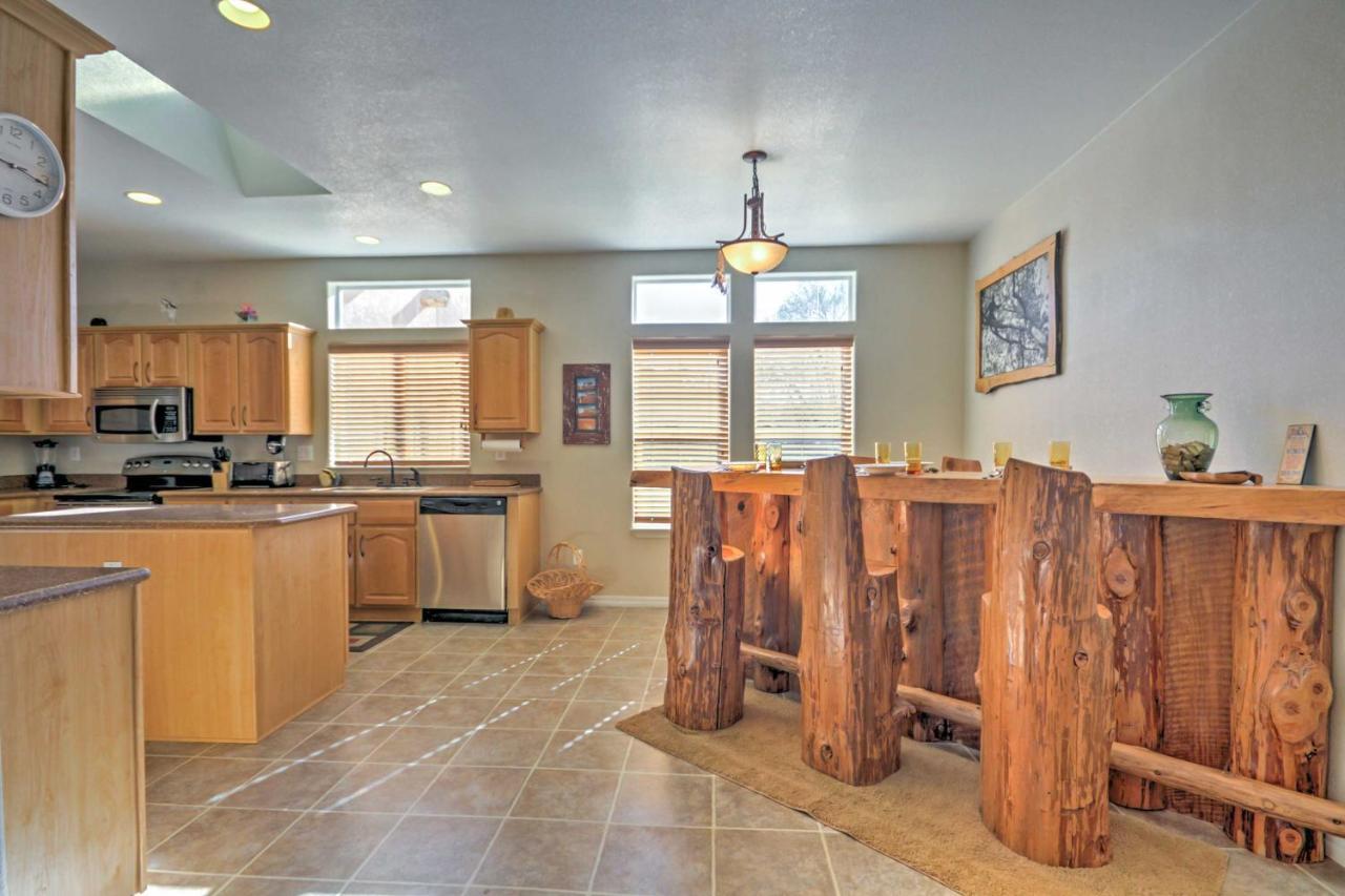 Beautiful Kanab Home With Yard - Walk To Restaurants Exterior foto